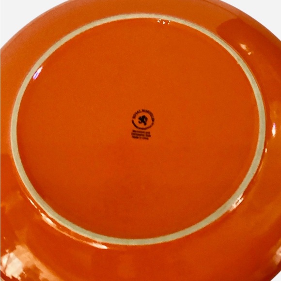Vintage Royal Norfolk Solid Pattern Orange Stoneware 10.5” Dinner Plate - Picture 2 of 4